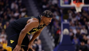 Jimmy Butler suffers season-ending ACL injury vs. Heat