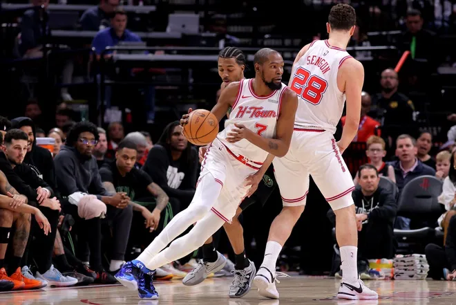 Jan 18, 2026; Houston, Texas, USA; Houston Rockets forward Kevin Durant (7) dribbles against the New Orleans Pelicans during the third quarter at Toyota Center.
