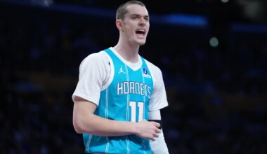 Charles Lee praises Ryan Kalkbrenner for work ethic