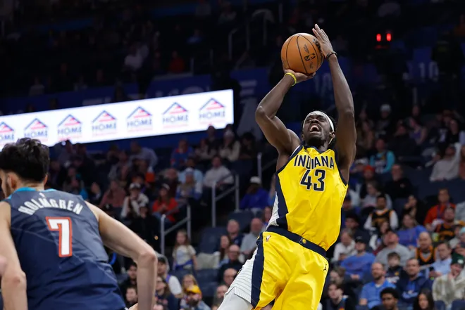 Jan 23, 2026; Oklahoma City, Oklahoma, USA; Indiana Pacers forward Pascal Siakam (43) shoots against the Oklahoma City Thunder during the second half at Paycom Center. Mandatory Credit: Alonzo Adams-Imagn Images