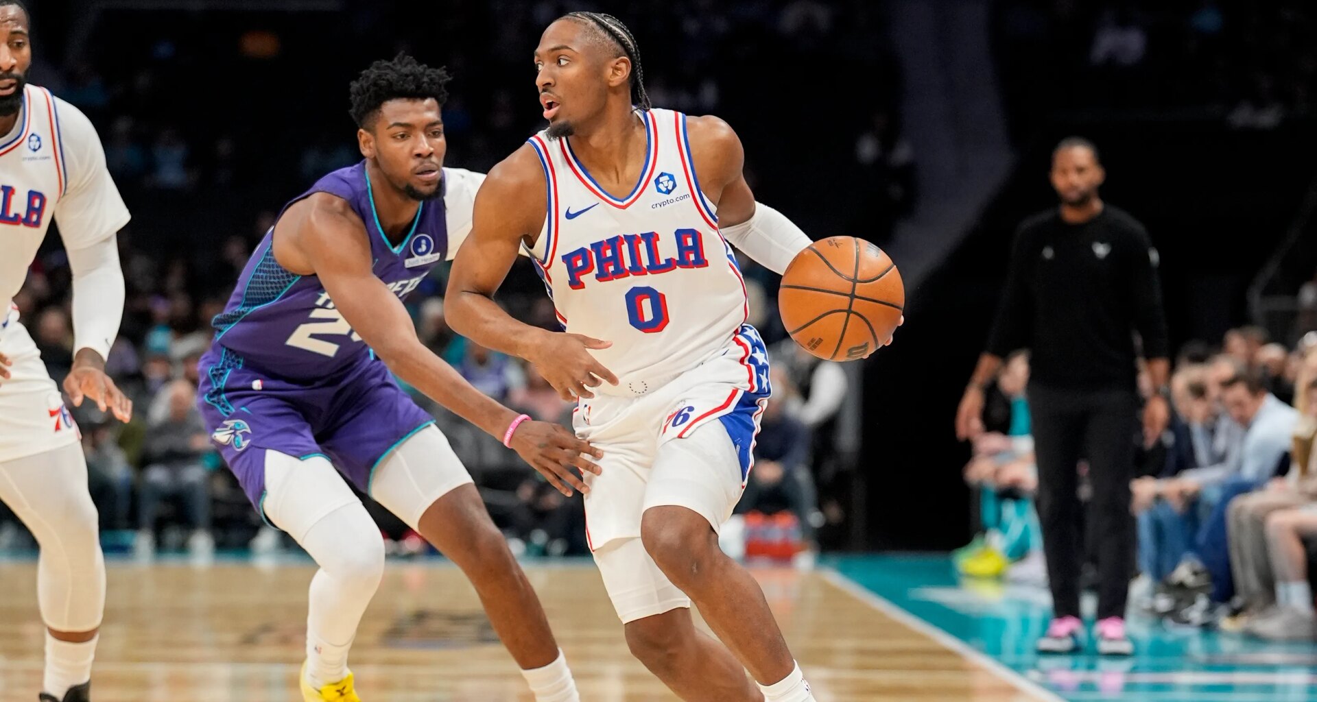Tyrese Maxey, Sixers blown out by Hornets on the road