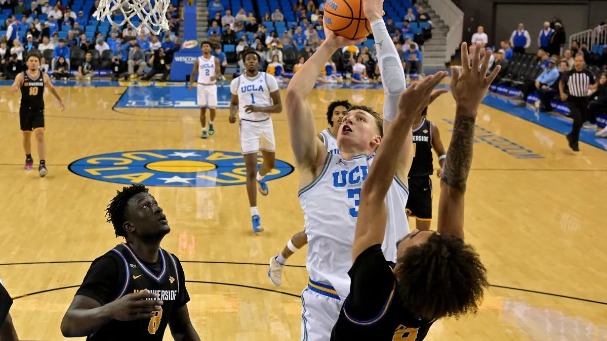 How to watch Oregon Ducks vs. UCLA Bruins: Live stream info, TV channel, game time