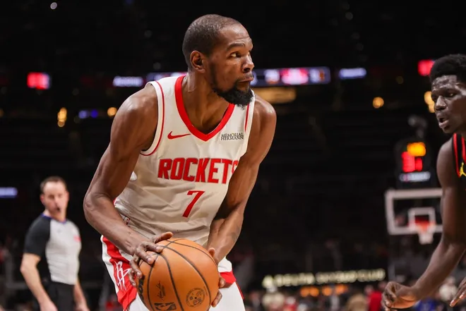 Jan 29, 2026; Atlanta, Georgia, USA; Houston Rockets forward Kevin Durant (7) shoots against the Atlanta Hawks in the third quarter at State Farm Arena.