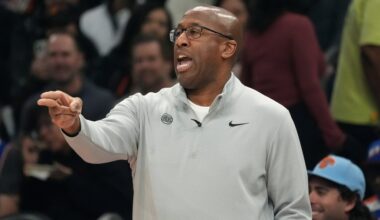 Mike Brown faces his past while shaping Knicks' future