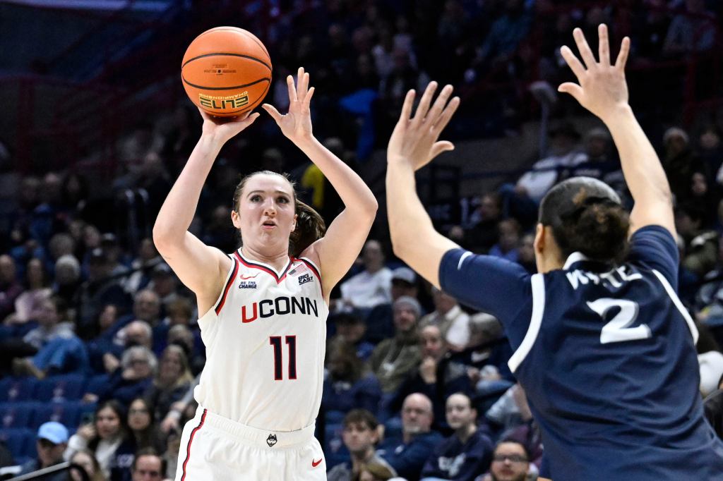Allie Ziebell's record night lifts UConn women past Xavier