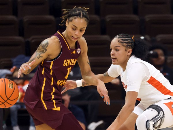 Photo Gallery: BGSU vs. Central Michigan women's college basketball