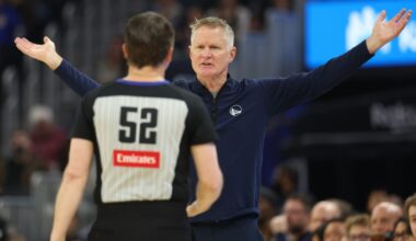 Curry, Warriors sound off on Steve Kerr ejection: 'The right thing'