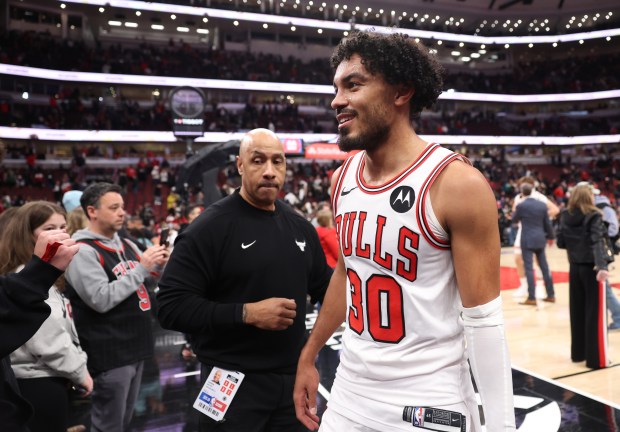 Bulls guard Tre Jones heads to the locker room after a 121-114 win over the Magic at the United Center on Jan. 2, 2026, in Chicago. (John J. Kim/Chicago Tribune)