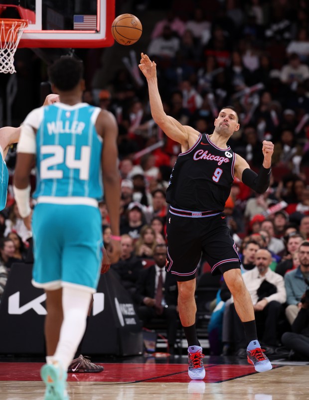 Chicago Bulls center Nikola Vučević (9) tries to score from nearly full court to end the third quarter of a game against the Charlotte Hornets at the United Center in Chicago on Jan. 3, 2026. (Chris Sweda/Chicago Tribune)