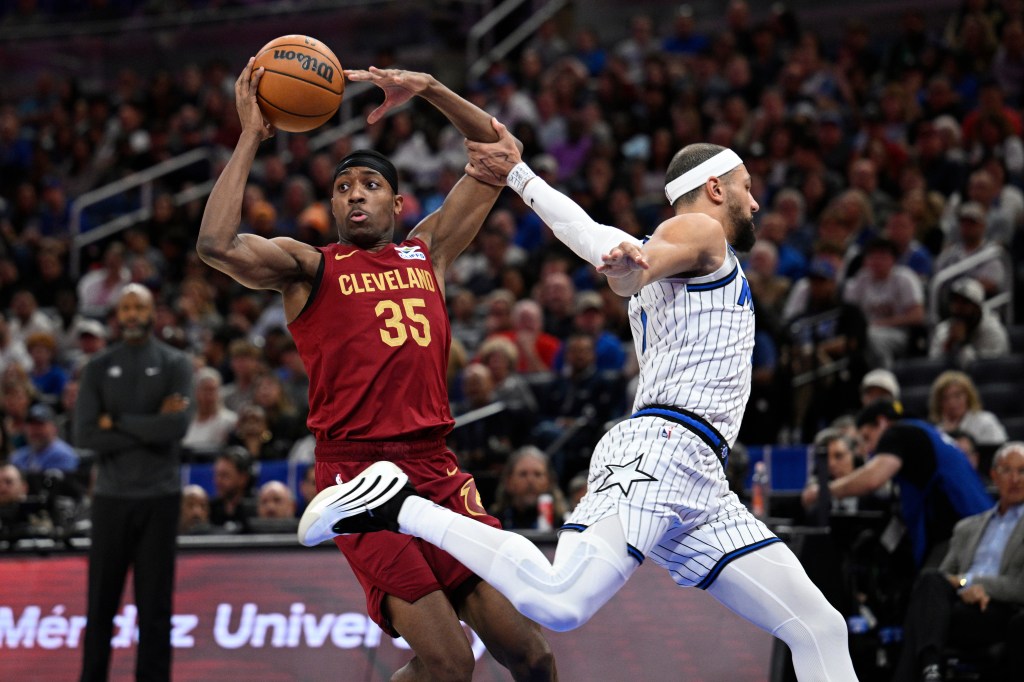 Orlando Magic drop 3rd straight to Cavs