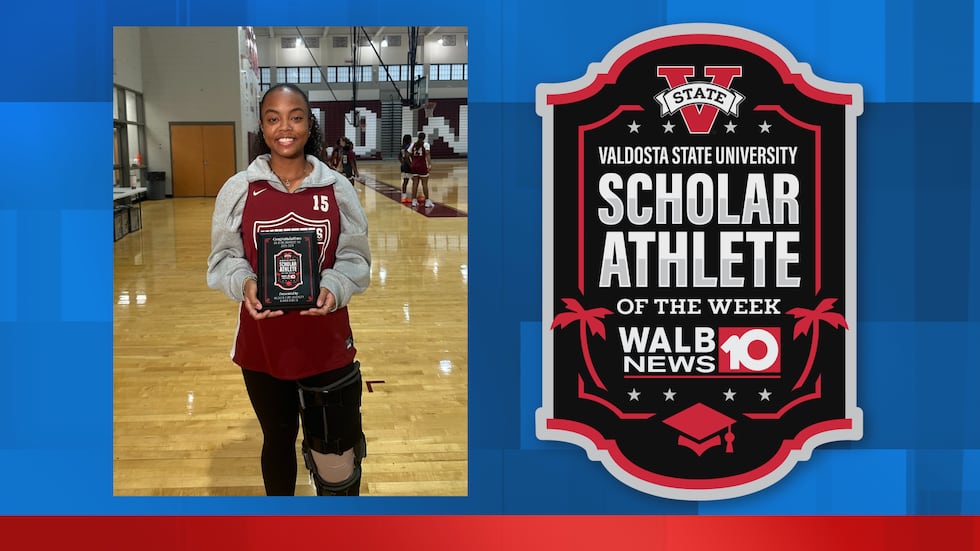 Lowndes senior leads from the sidelines after ACL injury ends basketball career