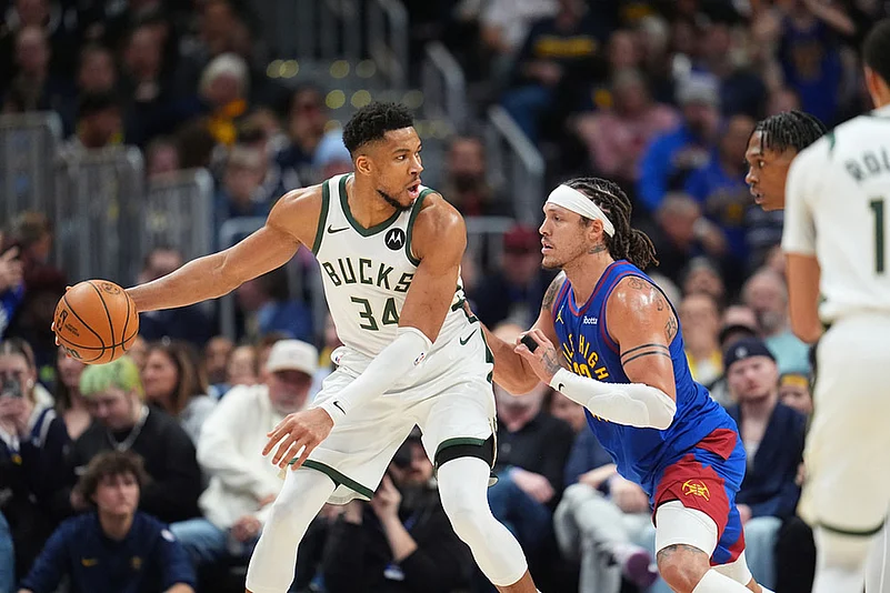 NBA 2025-26: Denver Nuggets vs Milwaukee Bucks