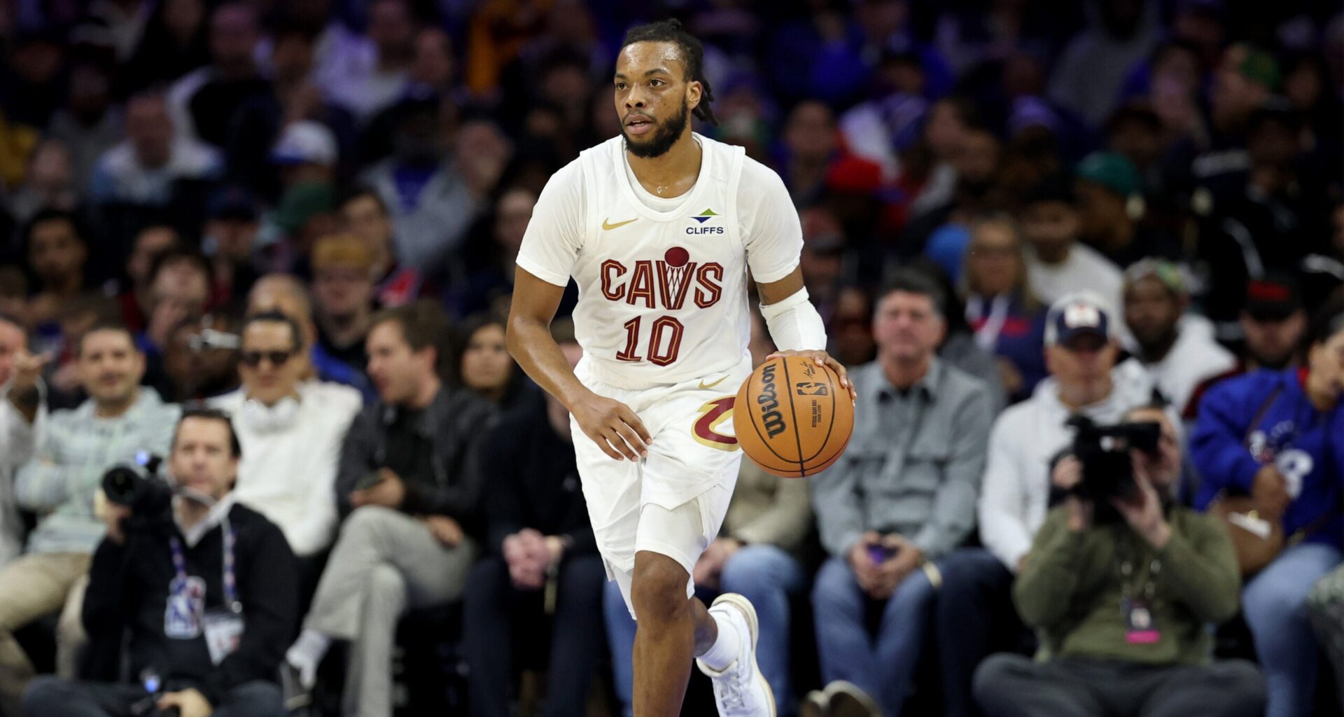 Cavaliers’ Darius Garland suffers another foot injury in win over 76ers