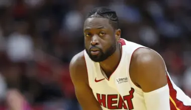 NBA legend Dwyane Wade urges Rockets to Pursue 21-year veteran image