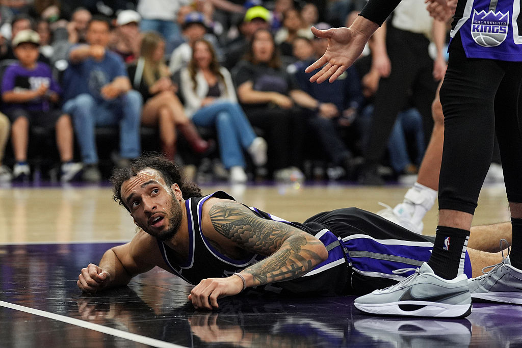 Why isn't Devin Carter playing for a bad Kings team?