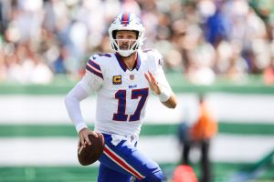 EAST RUTHERFORD, NEW JERSEY - SEPTEMBER 14: Josh Allen #17 of the Buffalo Bills scrambles during the first quarter against the New York Jets at MetLife Stadium on September 14, 2025 in East Rutherford, New Jersey.