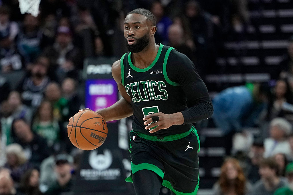 SACRAMENTO, CALIFORNIA - JANUARY 01: Jaylen Brown #7 of the Boston Celtics dribbles the ball up court against the Sacramento Kings in the second half of an NBA basketball game at Golden 1 Center on January 01, 2026 in Sacramento, California. NOTE TO USER: User expressly acknowledges and agrees that, by downloading and or using this photograph, User is consenting to the terms and conditions of the Getty Images License Agreement. (Photo by Thearon W. Henderson/Getty Images)