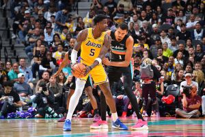 SAN ANTONIO, TX - JANUARY 7: Deandre Ayton #5 of the Los Angeles Lakers handles the ball as Victor Wembanyama #1 of the San Antonio Spurs plays defense during the game on January 7, 2026 at the Frost Bank Center in San Antonio, Texas. NOTE TO USER: User expressly acknowledges and agrees that, by downloading and or using this photograph, user is consenting to the terms and conditions of the Getty Images License Agreement. Mandatory Copyright Notice: Copyright 2026 NBAE (Photos by Michael Gonzales/NBAE via Getty Images)