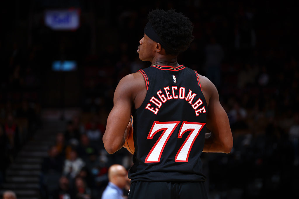 TORONTO, CANADA - JANUARY 11: VJ Edgecombe #77 of the Philadelphia 76ers looks on during the game against the Toronto Raptors on January 11, 2026 at the Scotiabank Arena in Toronto, Ontario, Canada. NOTE TO USER: User expressly acknowledges and agrees that, by downloading and or using this Photograph, user is consenting to the terms and conditions of the Getty Images License Agreement. Mandatory Copyright Notice: Copyright 2025 NBAE (Photo by Vaughn Ridley/NBAE via Getty Images)