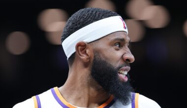 Suns Add Distressed Asset in Bold Three-Team Trade Proposal