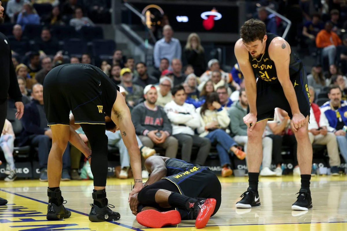 Warriors’ Jimmy Butler tears ACL, will miss the rest of the season