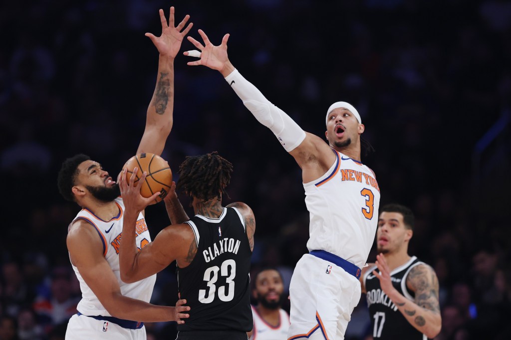 Knicks buy themselves more time in historic win over Nets