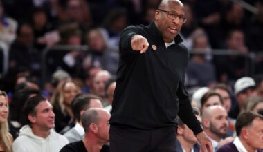 Mike Brown's Knicks ride unusual lineup to payback win over Kings