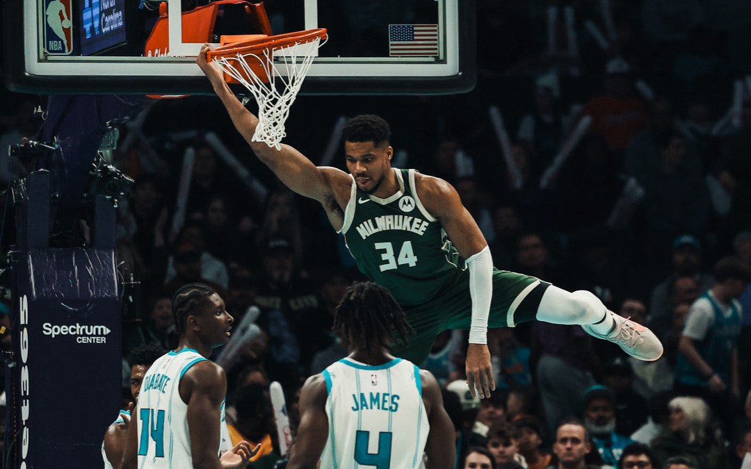 Giannis Returns to Stir The Bucks’ Pot, and Leads In All-Star Voting
