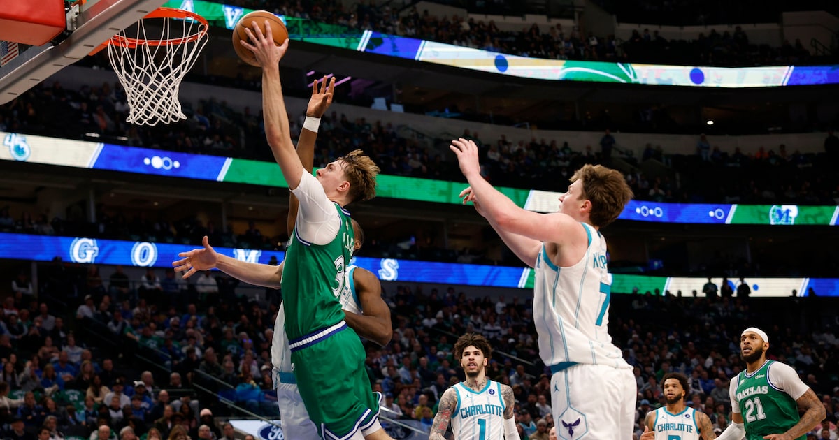 New Topps 1-of-1 trading card features game-worn sneakers from Cooper Flagg, Kon Knueppel