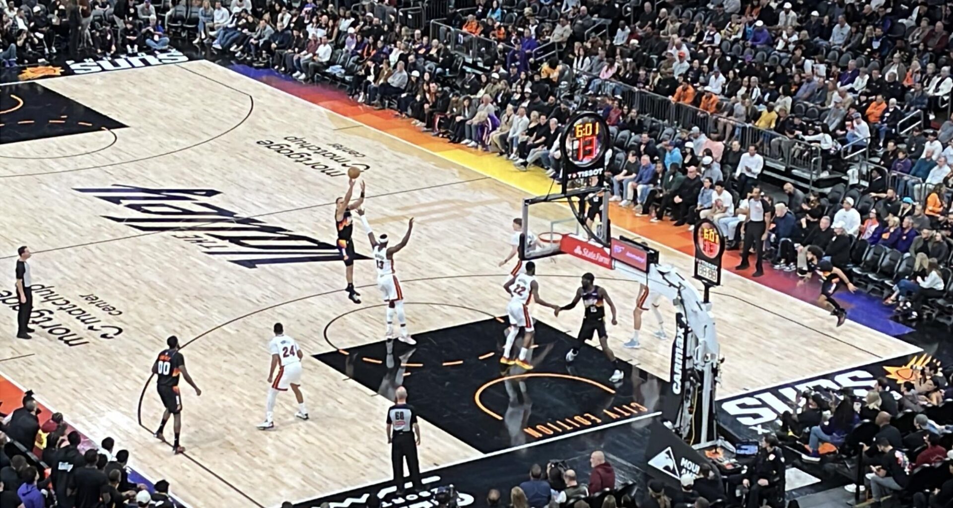 Phoenix Suns lose to Miami Heat 111-102—begin long home stance