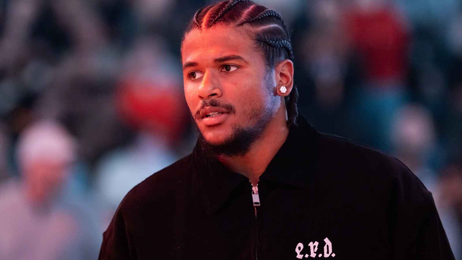 Phoenix Suns guard Jalen Green against the Minnesota Timberwolves during an NBA Cup game at Mortgage Matchup Center.