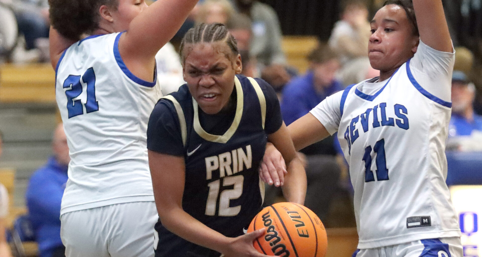 Photo gallery: QHS boys, girls basketball teams suffer losses in Quincy Shootout