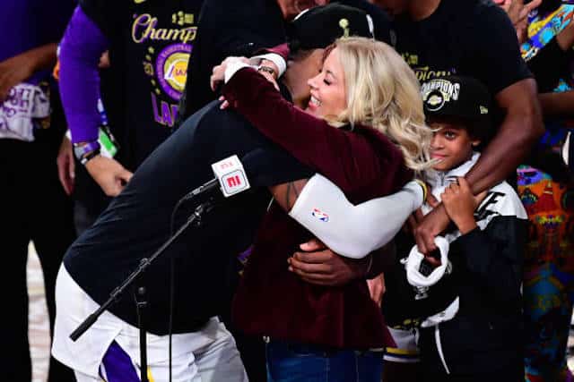 Jeanie Buss Turned On LeBron James & Tried To Trade Him To Clippers In 2022