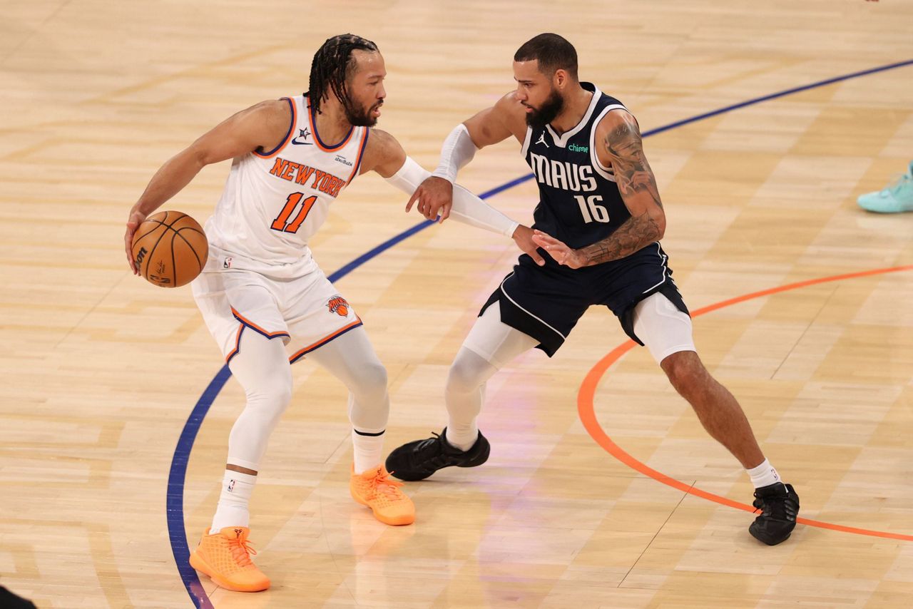 Knicks are blown out, booed and losing control of a season with championship aspirations