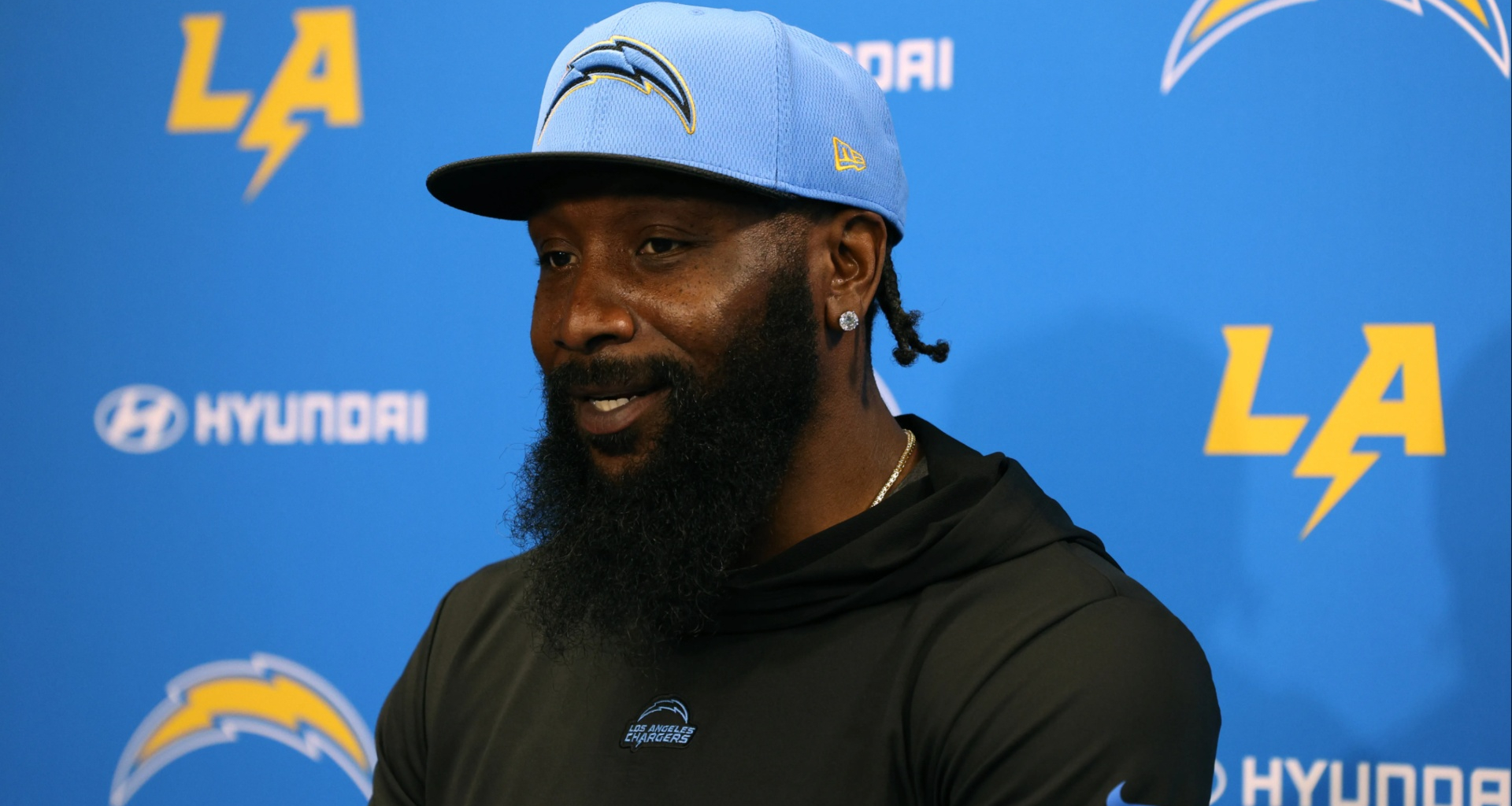 NFL coach makes sudden decision to quit role as NBA Draft beckons for son