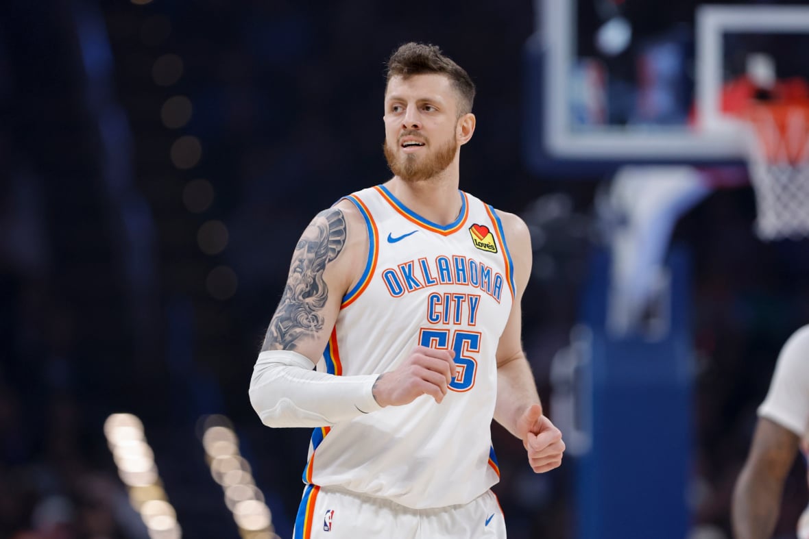 Surprising Rumor Offers LA Lakers & Celtics Perfect Front Court Trade Addition