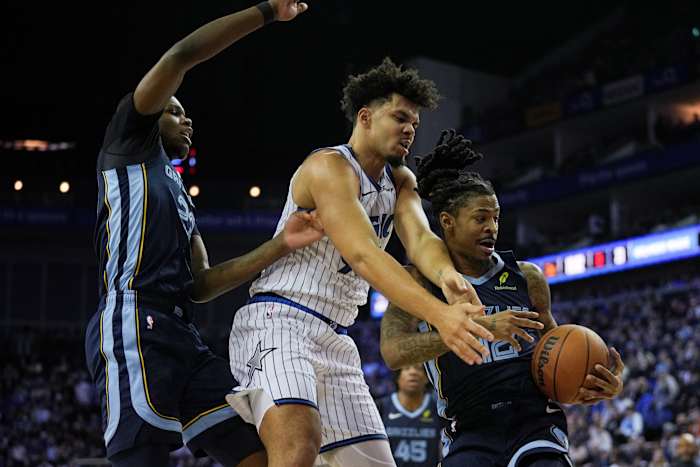 Ja Morant scores 24 points in return to lineup as Grizzlies beat Magic 126-109 in London