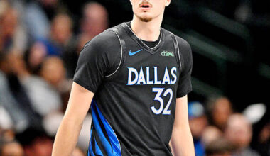 Cooper Flagg hurts ankle in Mavericks loss to the Nuggets