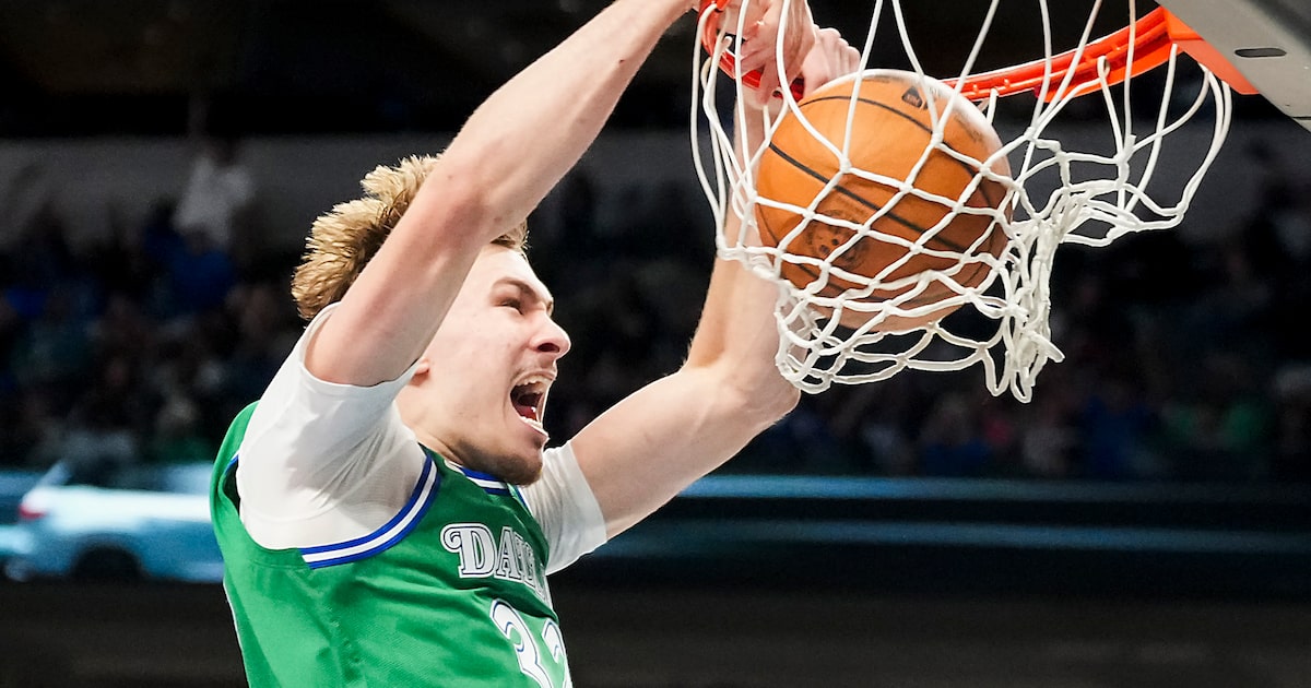 See photos as Mavericks' rookie leads win over Nets