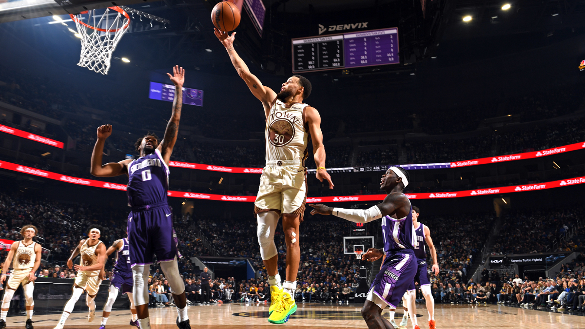Steph Curry topples Kings in big win – NBC Sports Bay Area & California