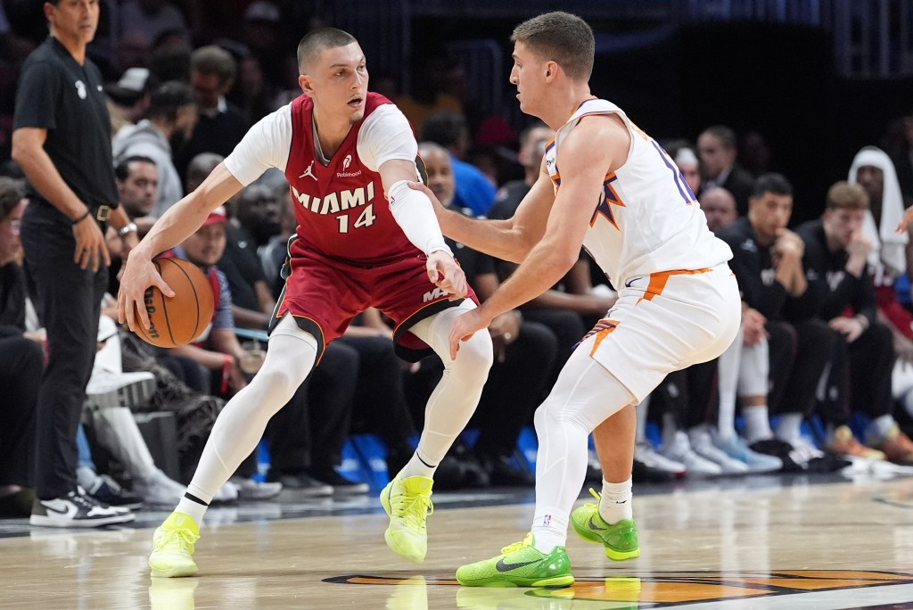 Miami Heat down Phoenix Suns to snap three-game skid