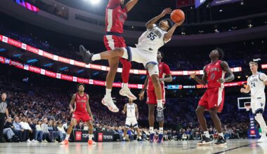 St. John's holds off Villanova for fourth straight win