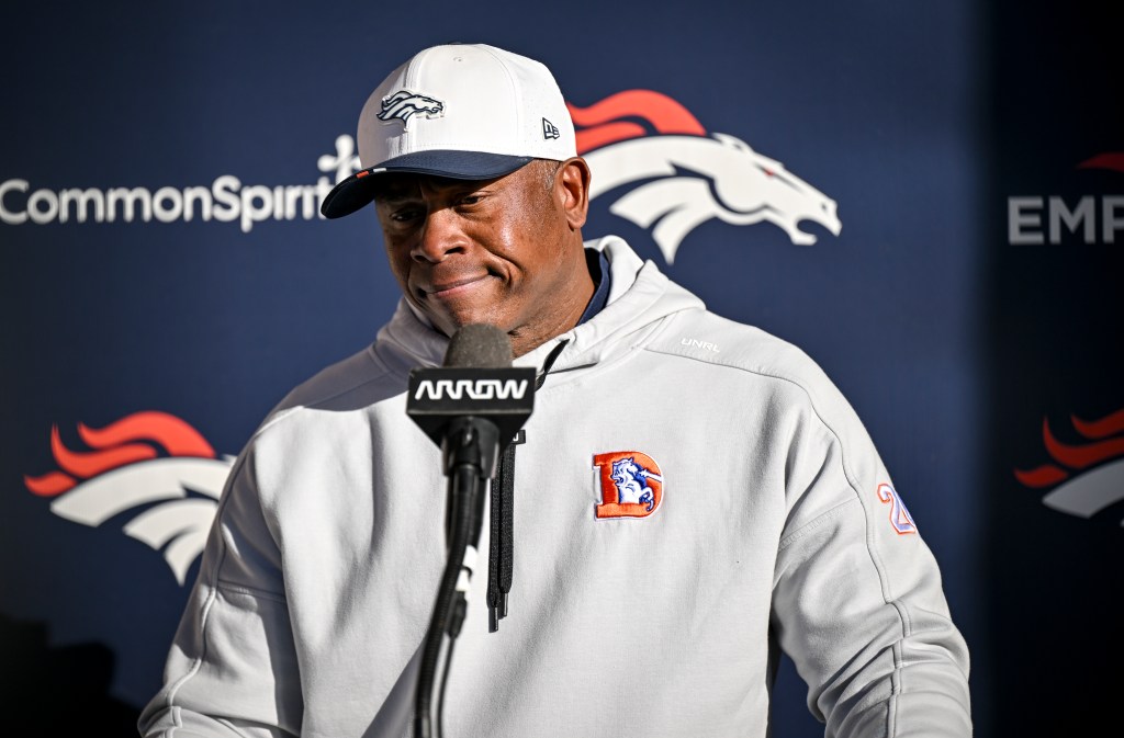 Broncos DC Vance Joseph explains why teams attack Denver with TEs