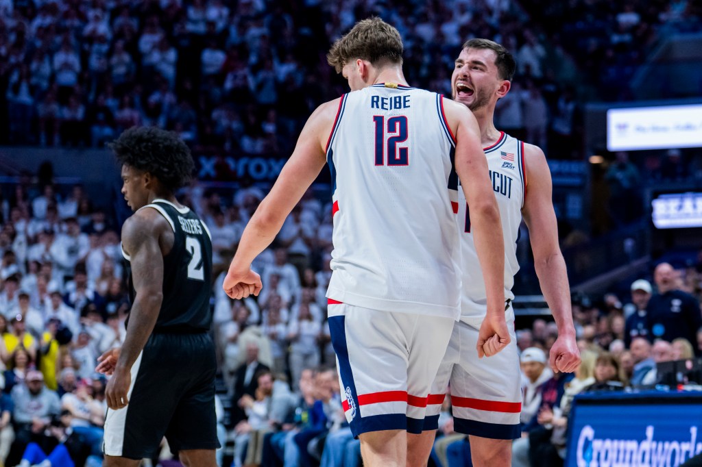Bench effort leads No. 2 UConn men's basketball to 87-81 win over Providence