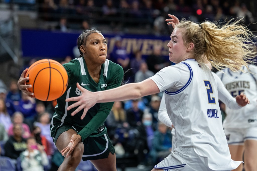 No. 15 Michigan State women rally to beat Oregon 85-81 for 8th straight win – Macomb Daily