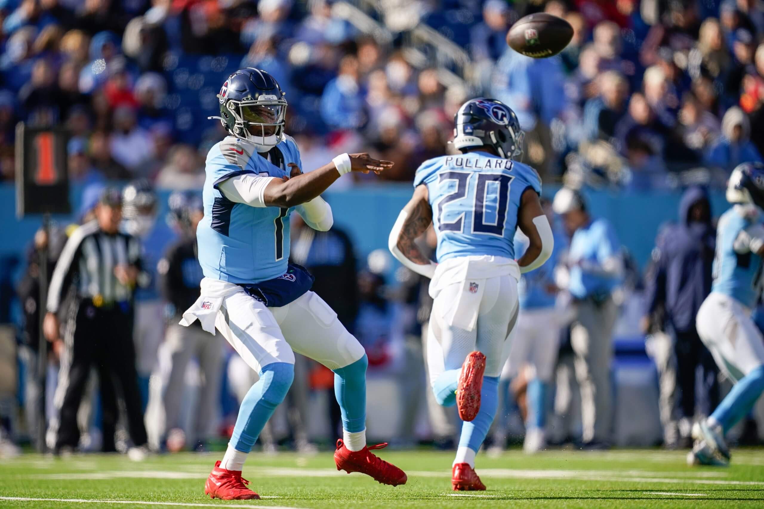 Tennessee Titans rookie quarterback Cam Ward throws a pass against the Kansas City Chiefs at Nissan Stadium in Nashville, Tenn.