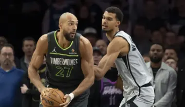 Timberwolves coach wildly compared Rudy Gobert, Julius Randle to Yankees legend Derek Jeter image