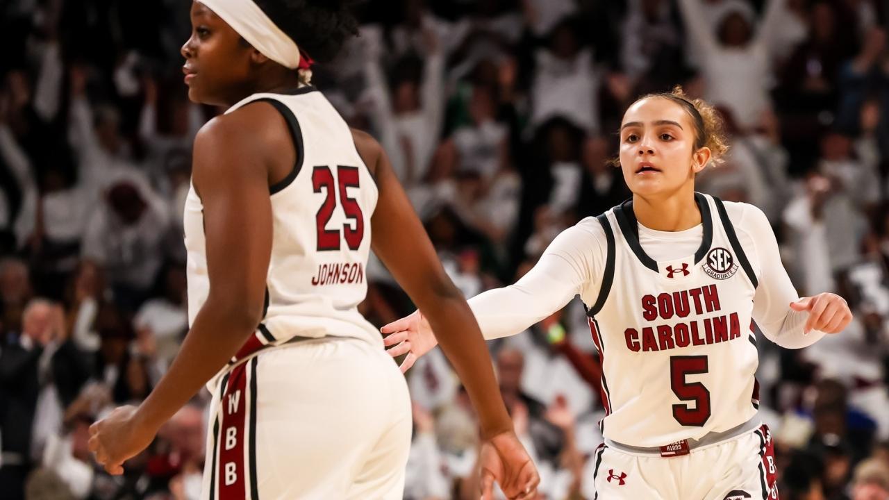 No. 2 South Carolina women's basketball gets its revenge over No. 4 Texas 68-65 at home