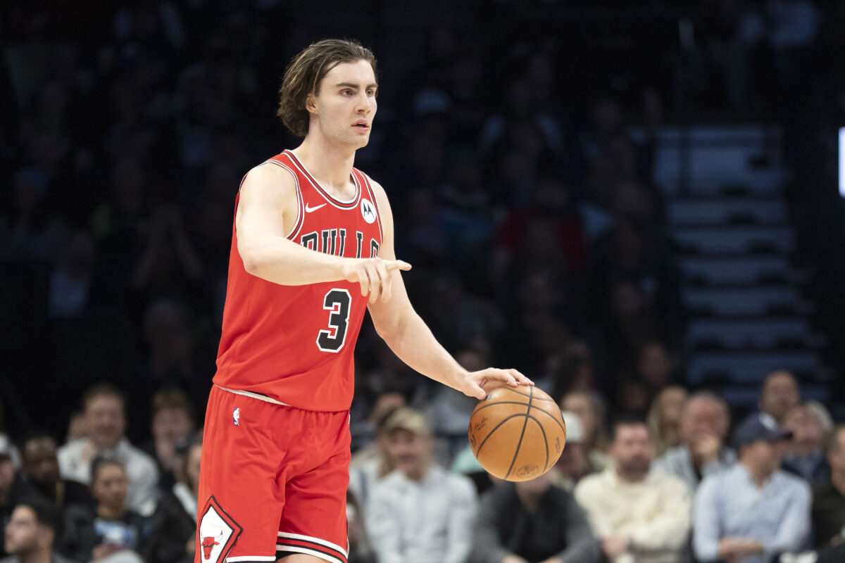 Jan 22, 2026; Minneapolis, Minnesota, USA; Chicago Bulls guard Josh Giddey (3) dribbles the ball against the Minnesota Timberwolves in the second half at Target Center.