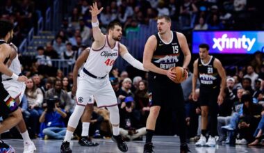 Nikola Jokić scores 31 points in 25 minutes in return to Nuggets from knee injury